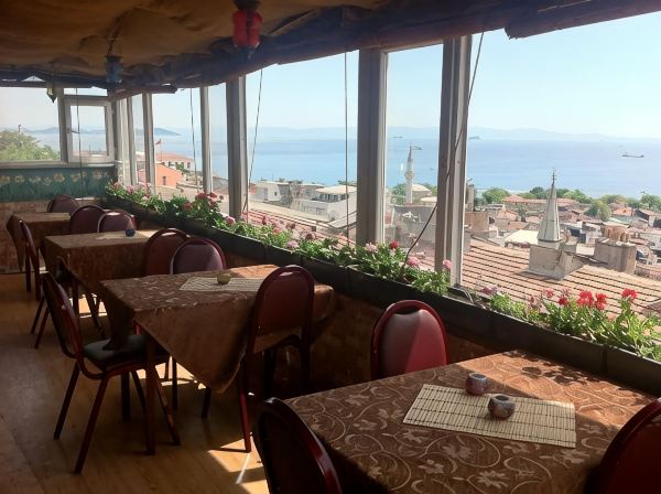 Breakfast room at Istanbul Paris Hotel & Hostel, looking out over the old city